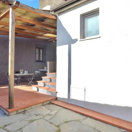 2 Bedroom Lovely In *