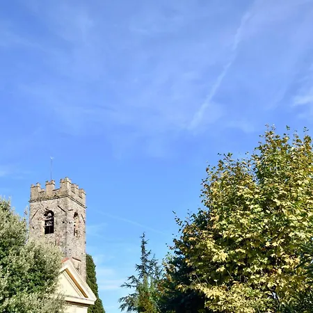 2 Bedroom Lovely In Holiday home