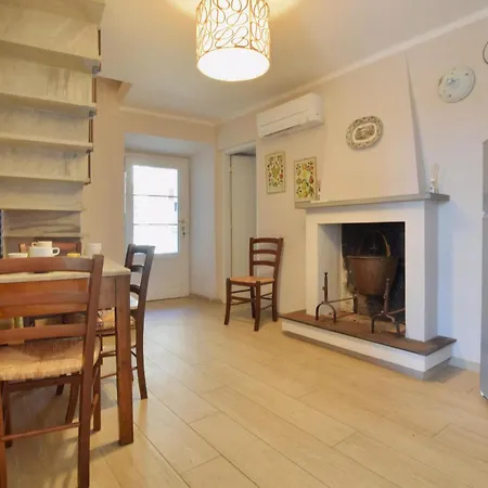 Holiday home 2 Bedroom Lovely In
